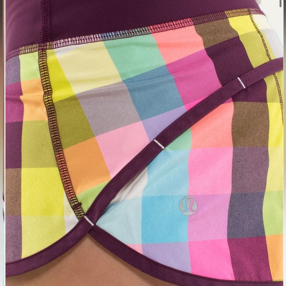 Lululemon Run: Speed Short in Sea Check Multi / Plum | Size 6 | Rare - Picture 4 of 14